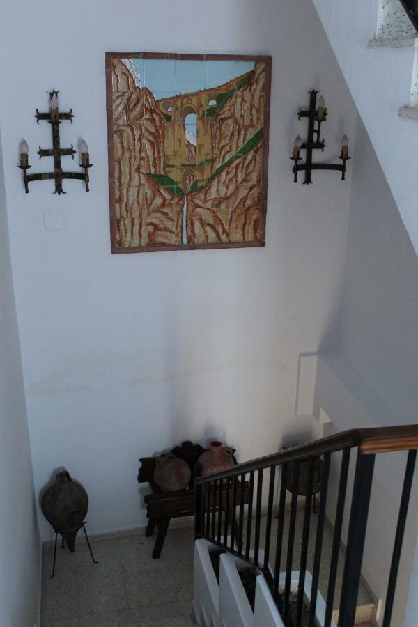 Apartamento Jose Y Maria Apartment Ронда Екстериор снимка