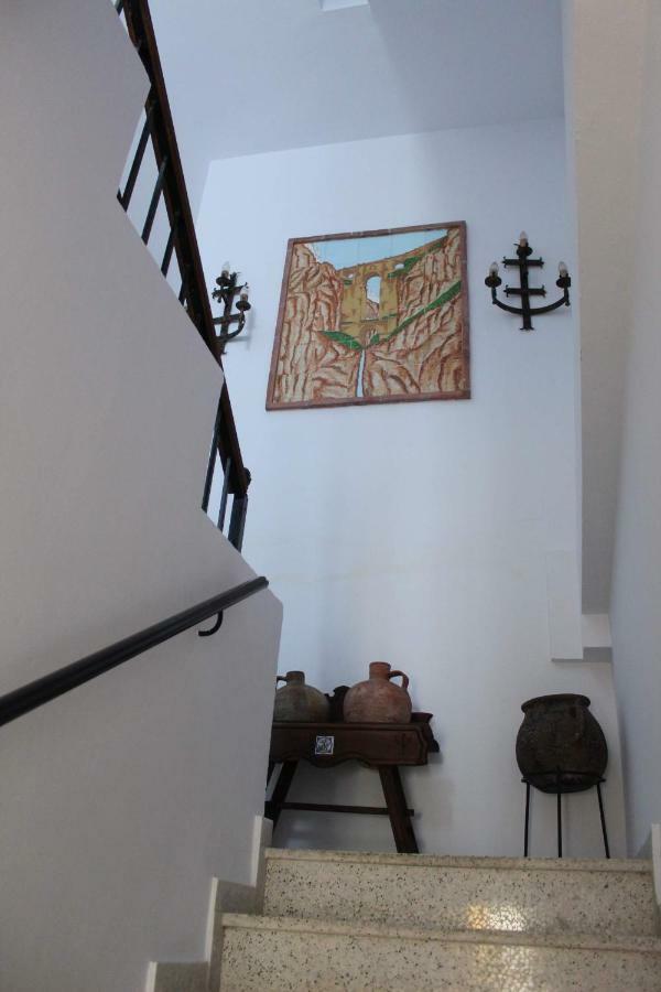 Apartamento Jose Y Maria Apartment Ронда Екстериор снимка